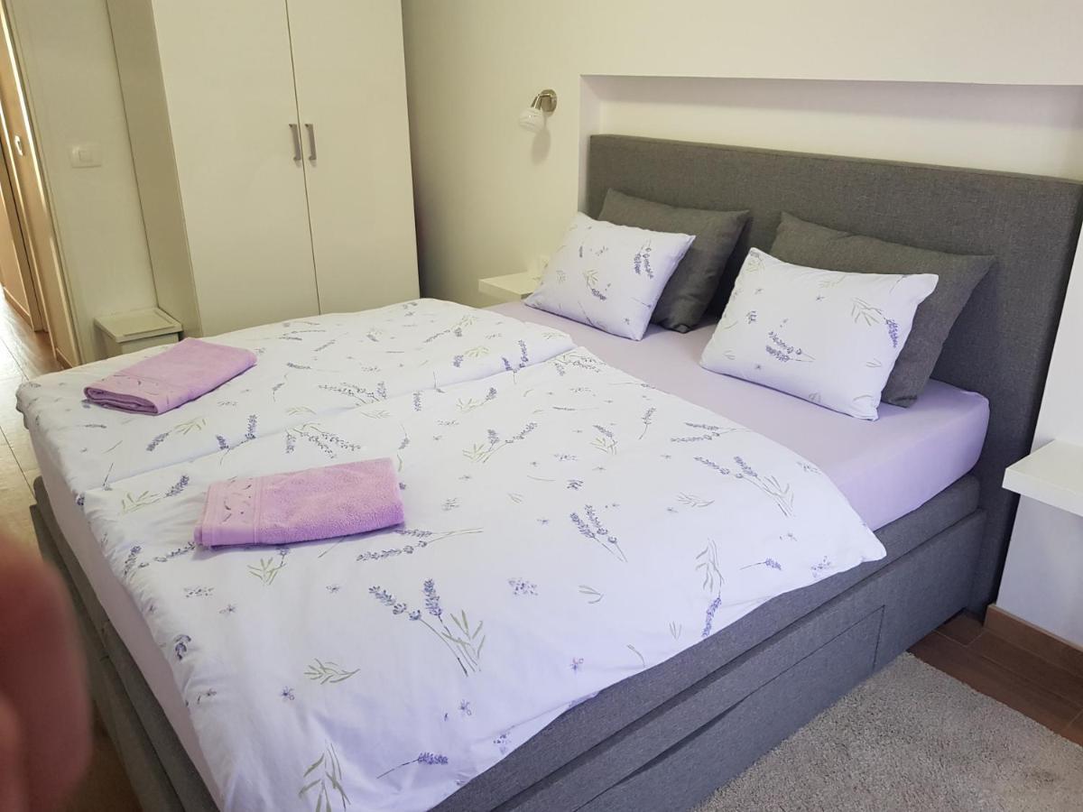 Apartman Luka Novigrad Istria Eksteriør billede